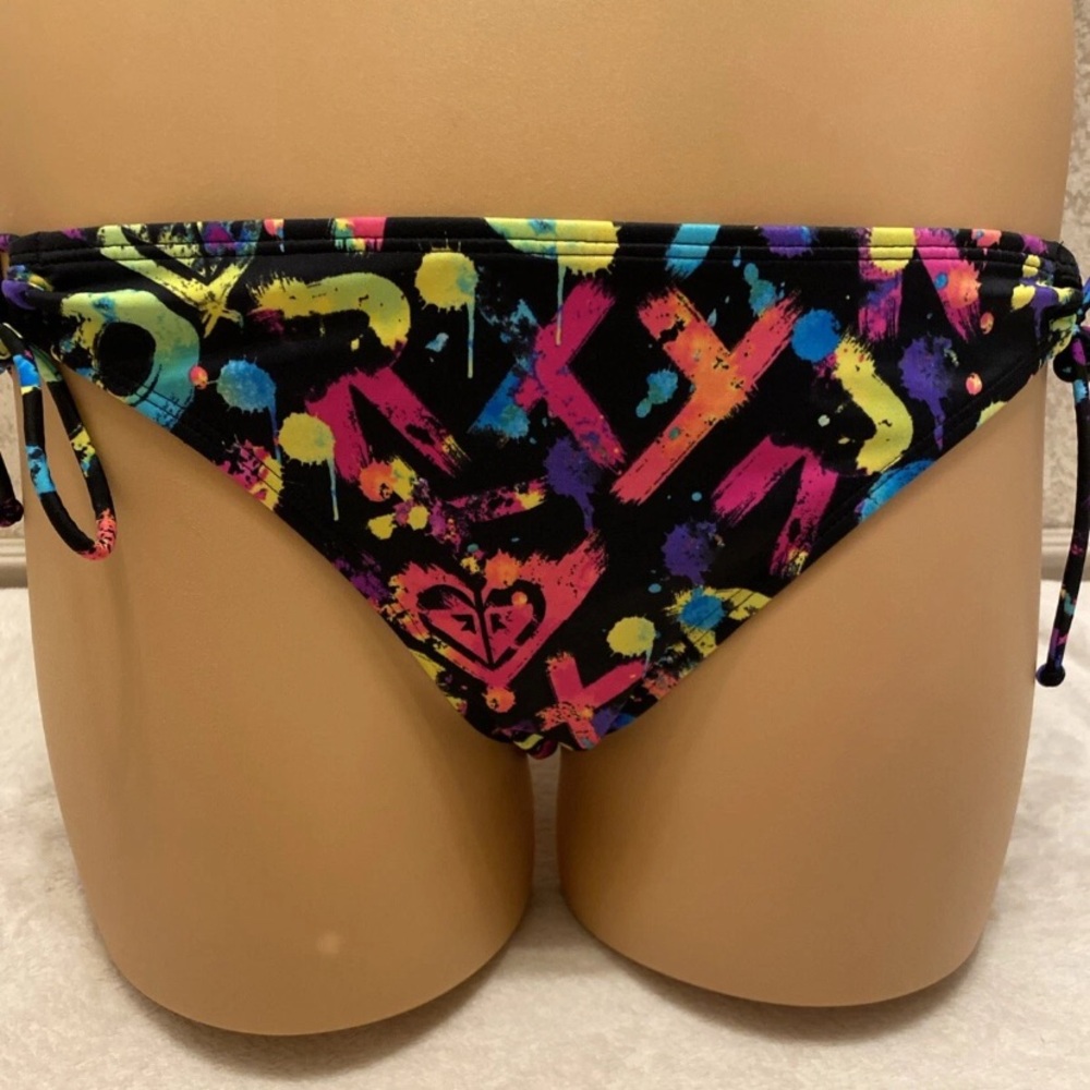 Merona Black Bikini with Roxy Multicolor Patterned Bottom - Picture 7 of 16